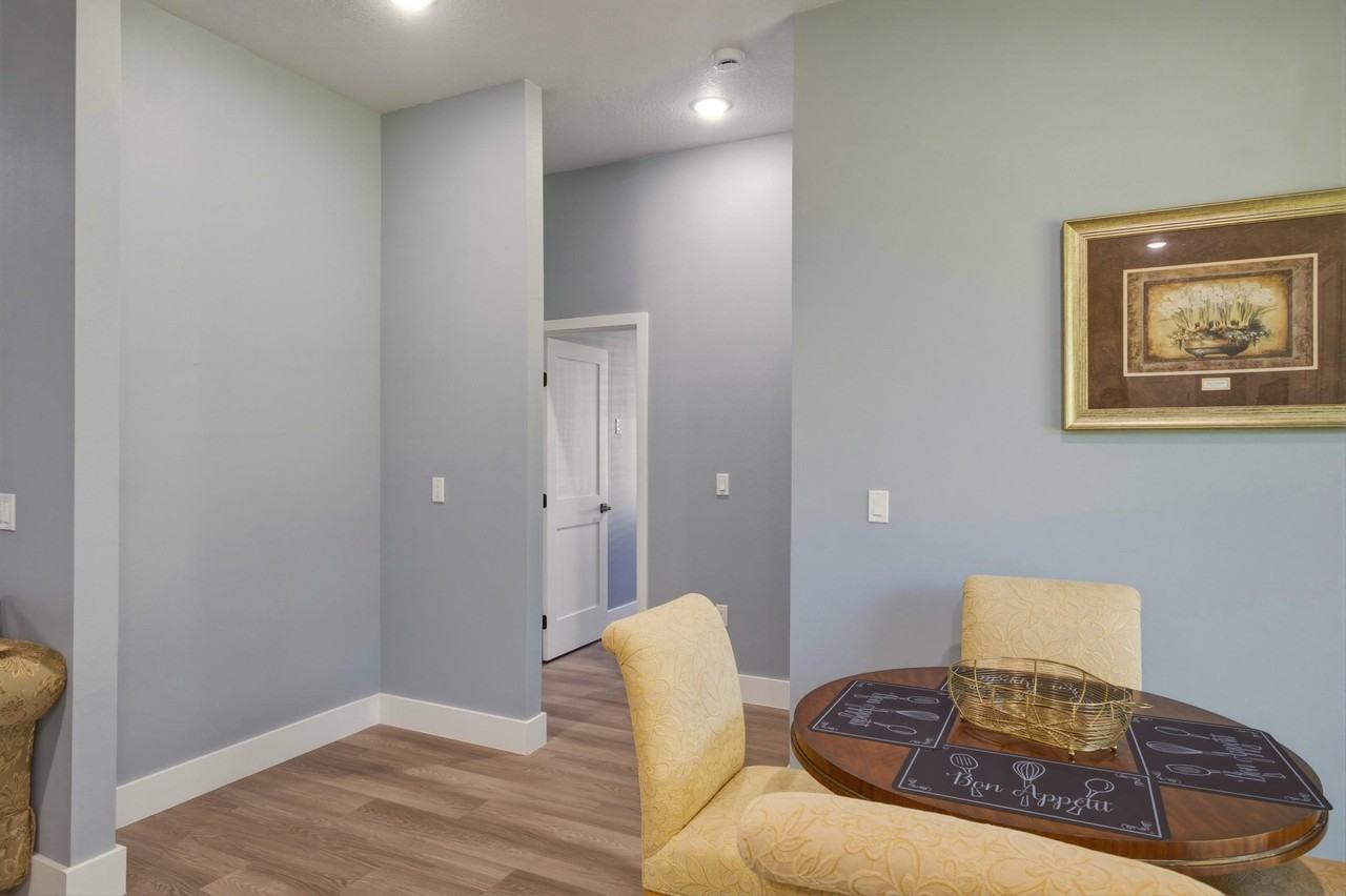 Sw 46th Cir - Photo 3 of 21