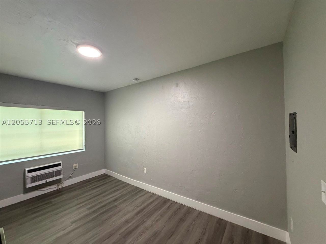 1025 Meridian Ave #105 - Photo 2 of 6