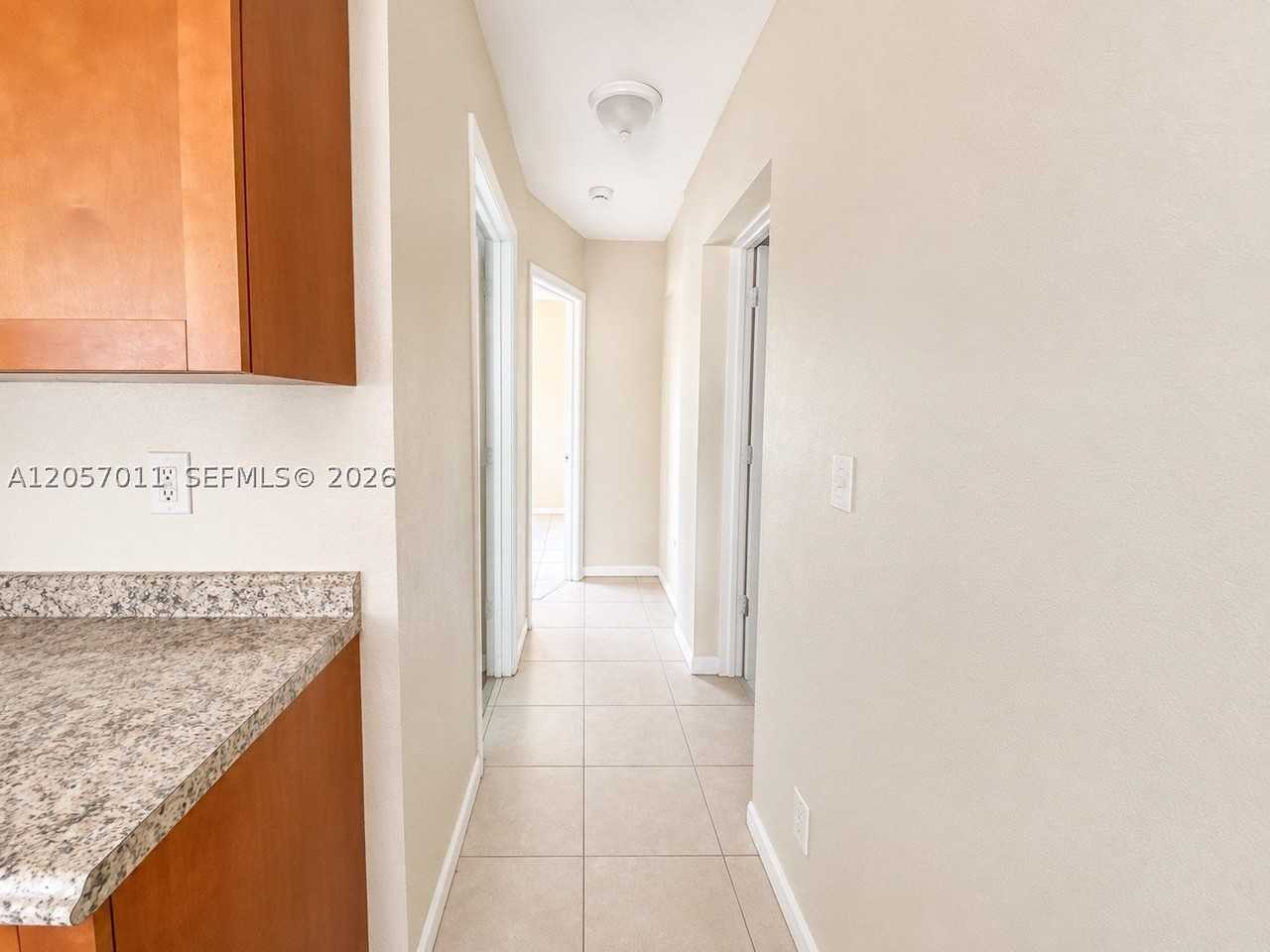 10200 Sw 171st St #B - Photo 6 of 12