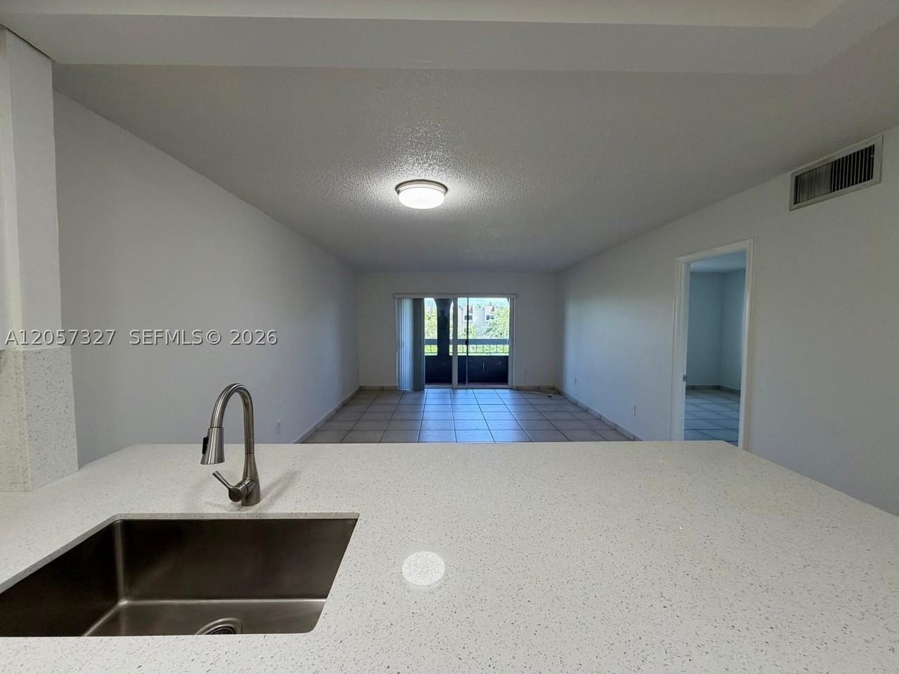 7730 Camino Real #F406 - Photo 5 of 22