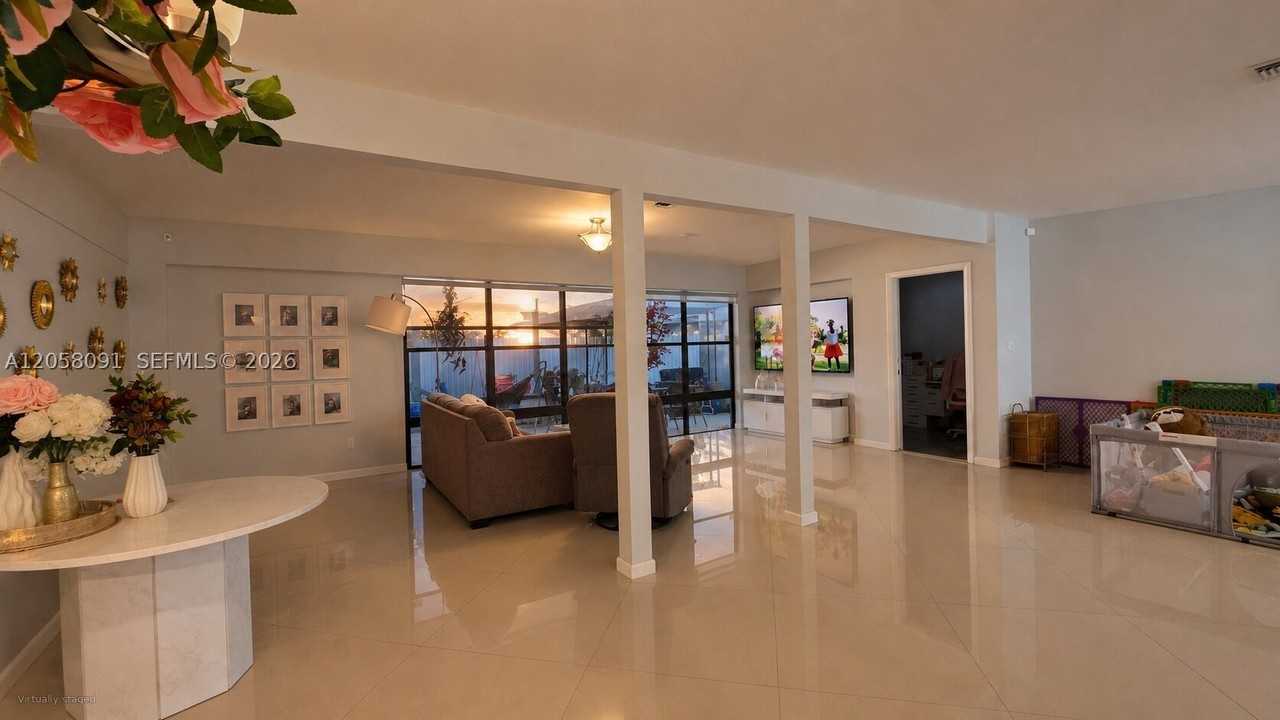 565 Ne 179th Dr - Photo 7 of 16