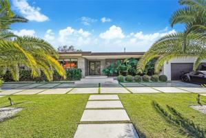 featured image of 60 Shore Dr W
