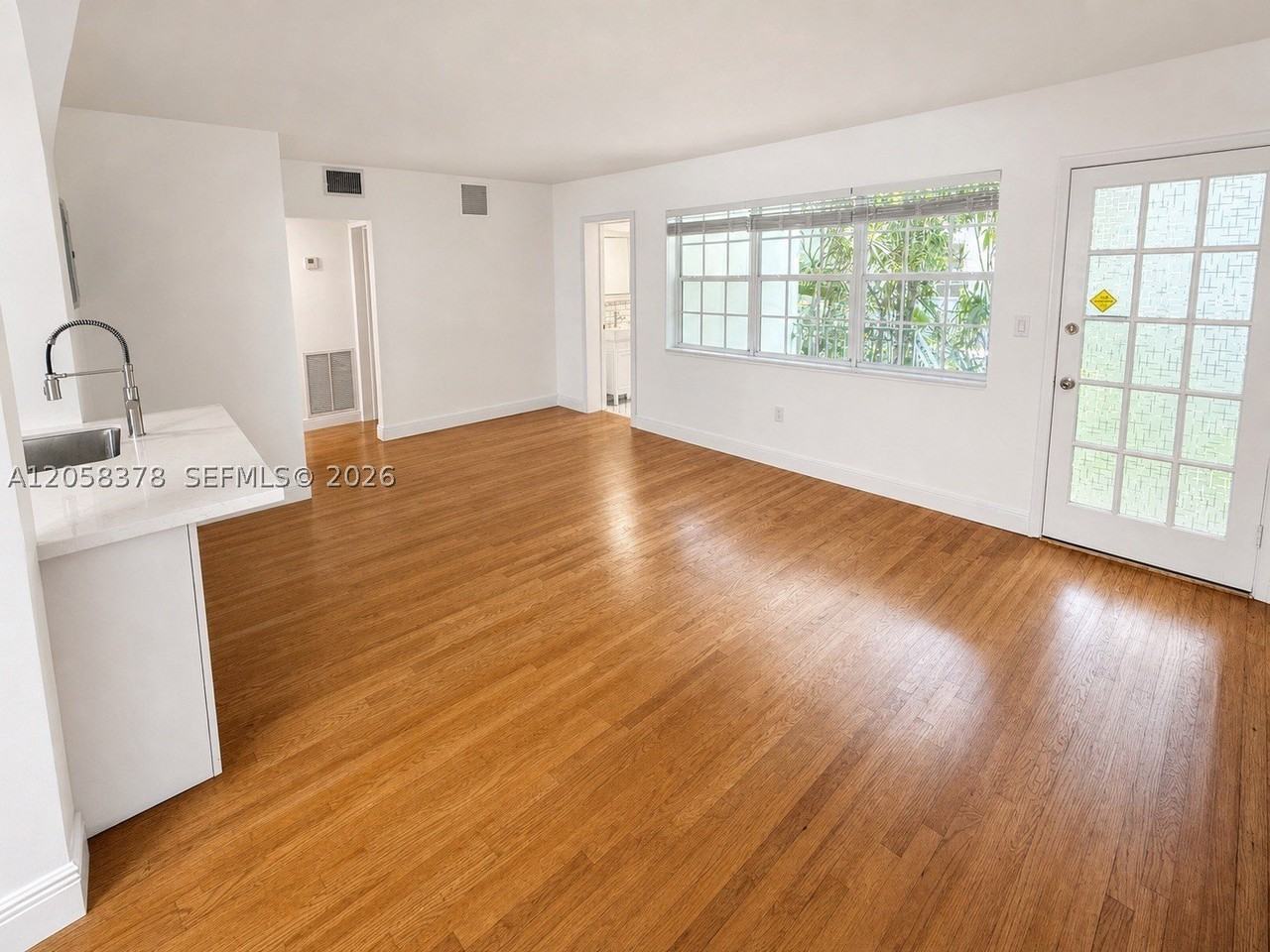 1561 West Ave #2 - Photo 6 of 31