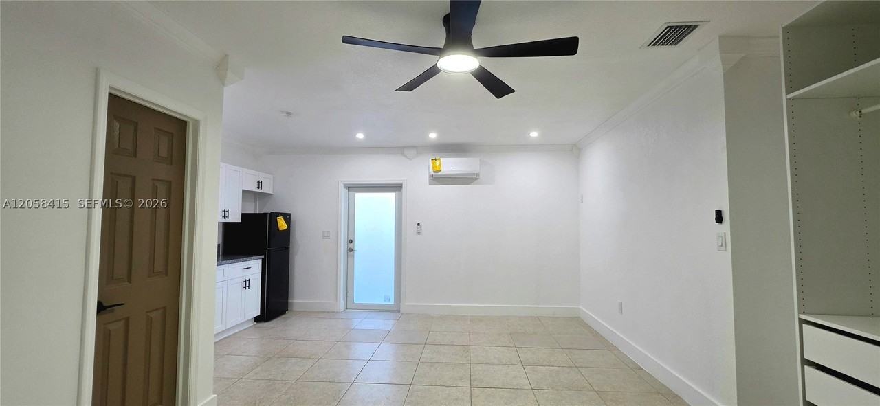 15182 Sw 69th St #2 - Photo 4 of 12