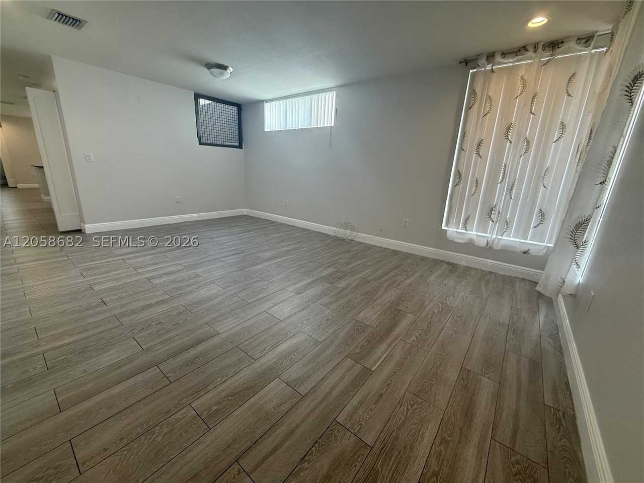 177 E 16th St #177 - Photo 6 of 18