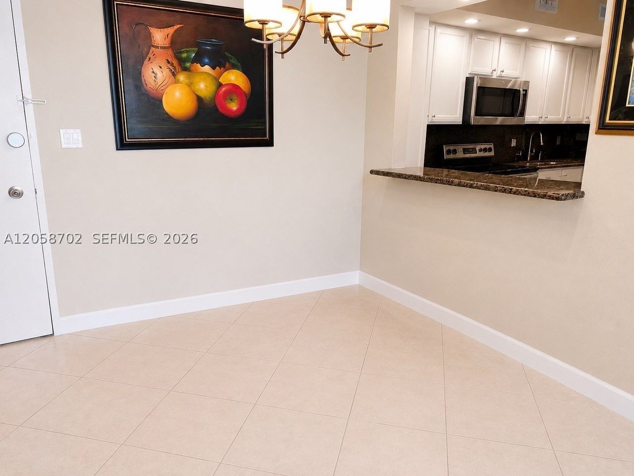 5600 Collins Ave #17U - Photo 4 of 27