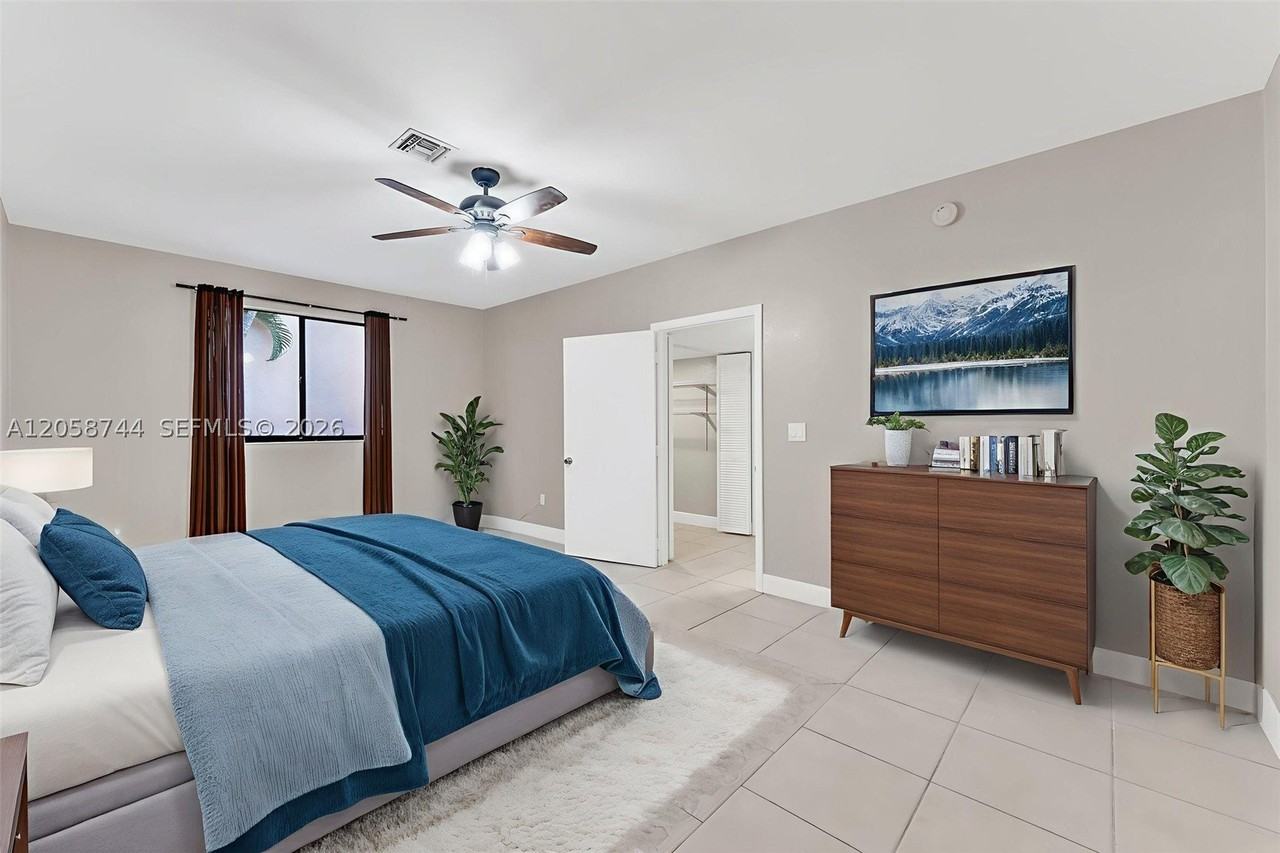 3491 Nw 21st St #3491 - Photo 4 of 34