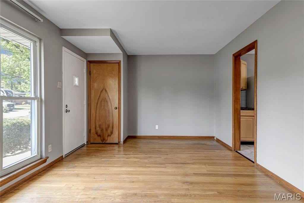 765 Babler Dr - Photo 4 of 29