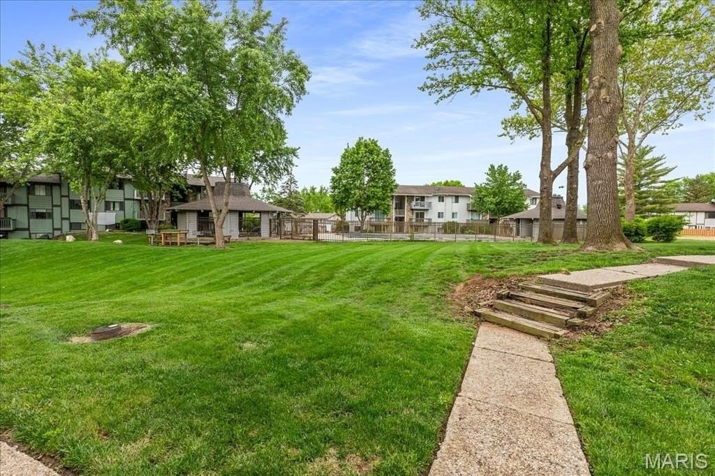 1722 Gascony Parc Dr #1722 - Photo 2 of 20
