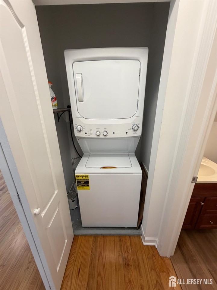 16 E Kupsch St #A - Photo 7 of 14