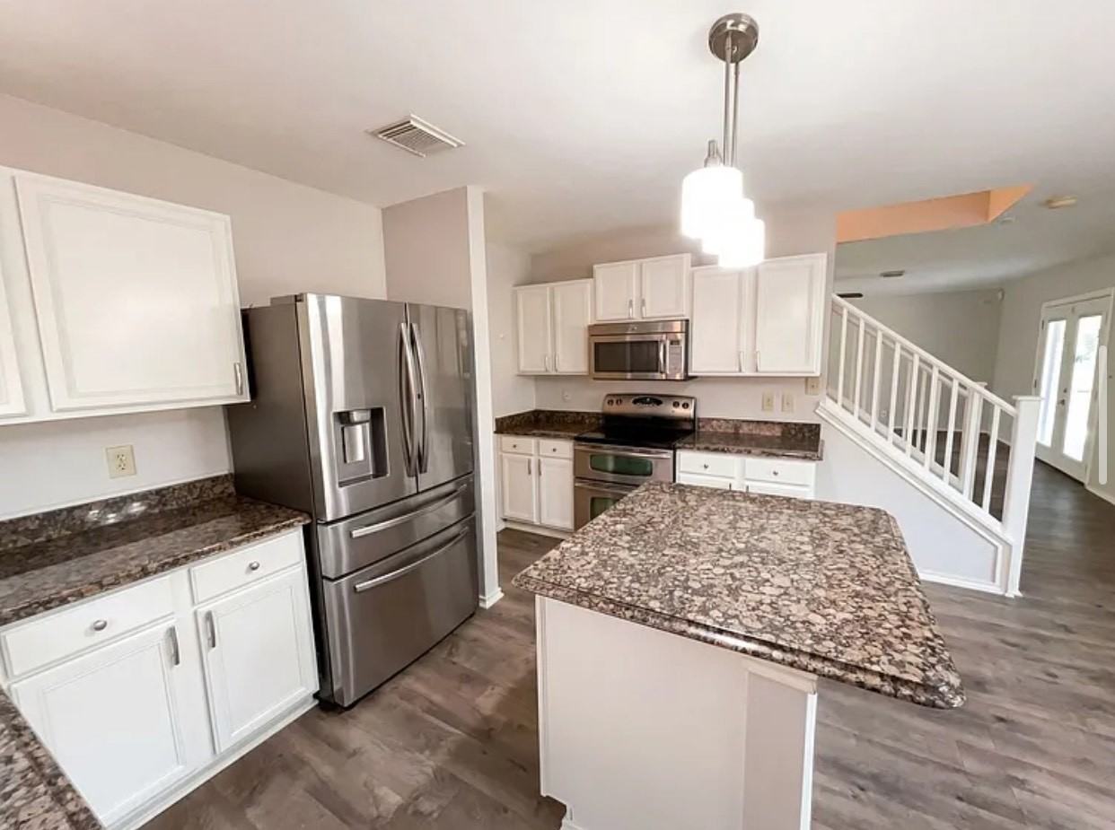 10967 Cedar Park - Photo 5 of 6