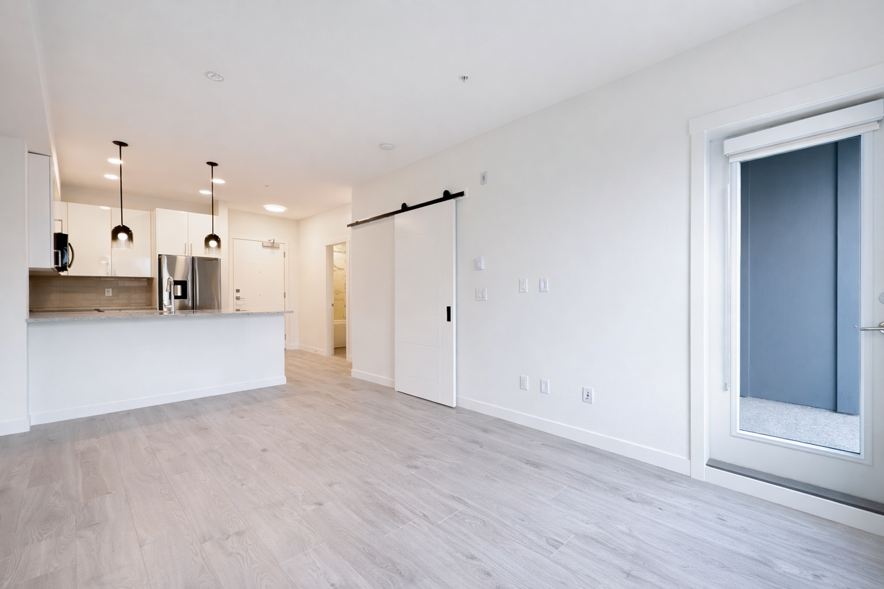 5504 Brydon Crescent #408 - Photo 7 of 17