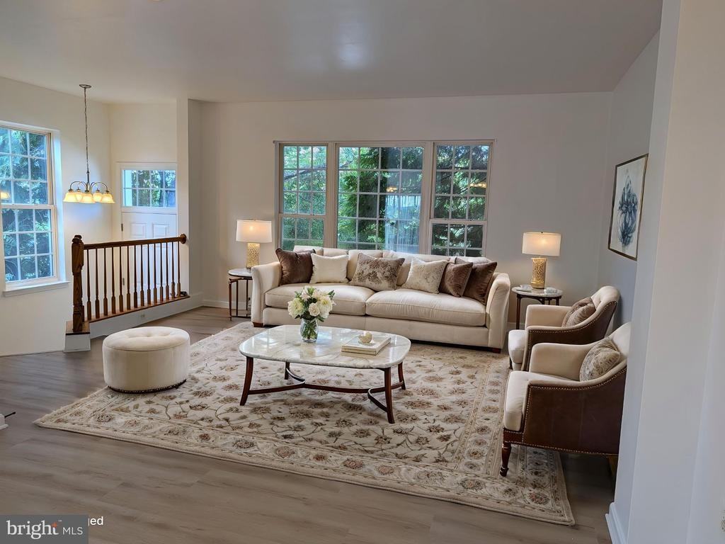17289 Vaughn Ln - Photo 4 of 50