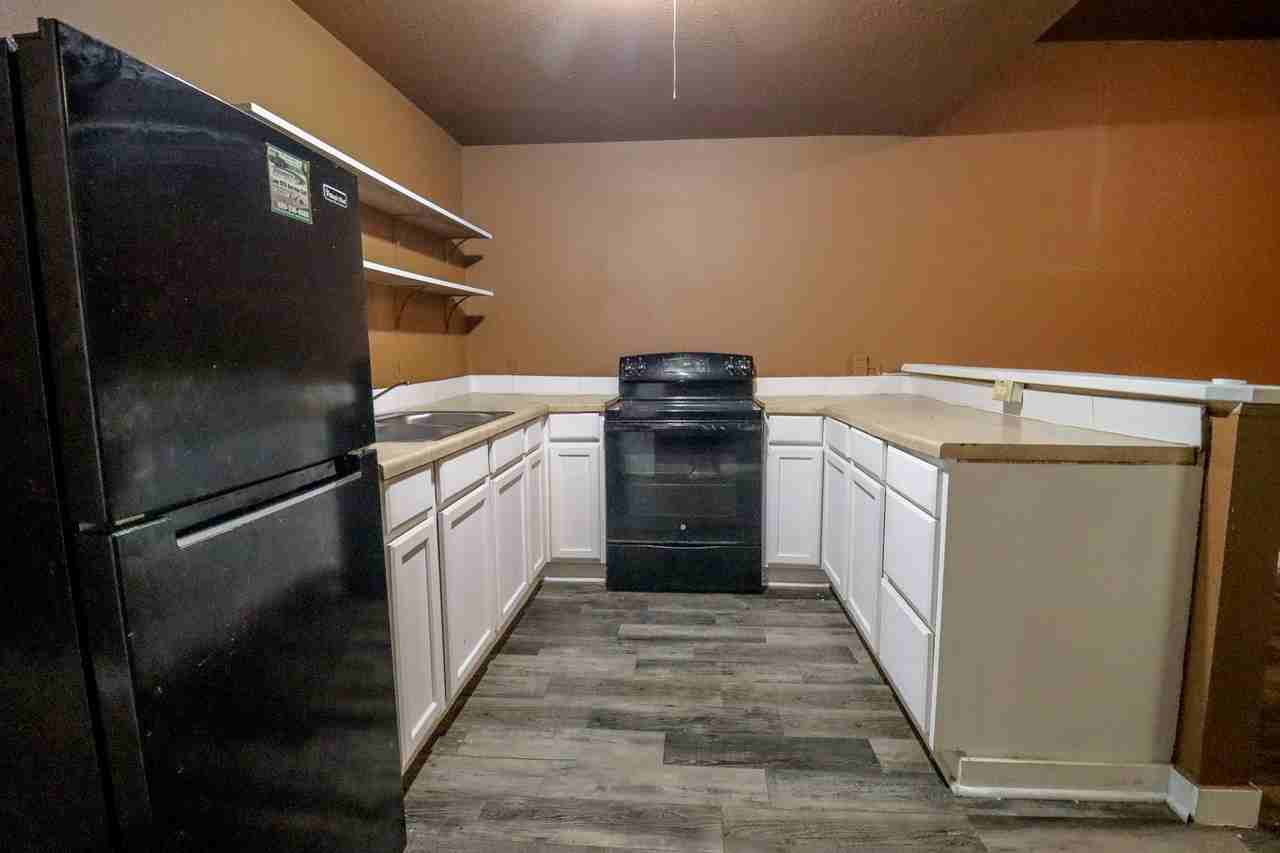 2237 North St Apt 3 - Photo 5 of 9