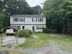 406 Gardens Avenue Ave #b - Photo 1 of 1