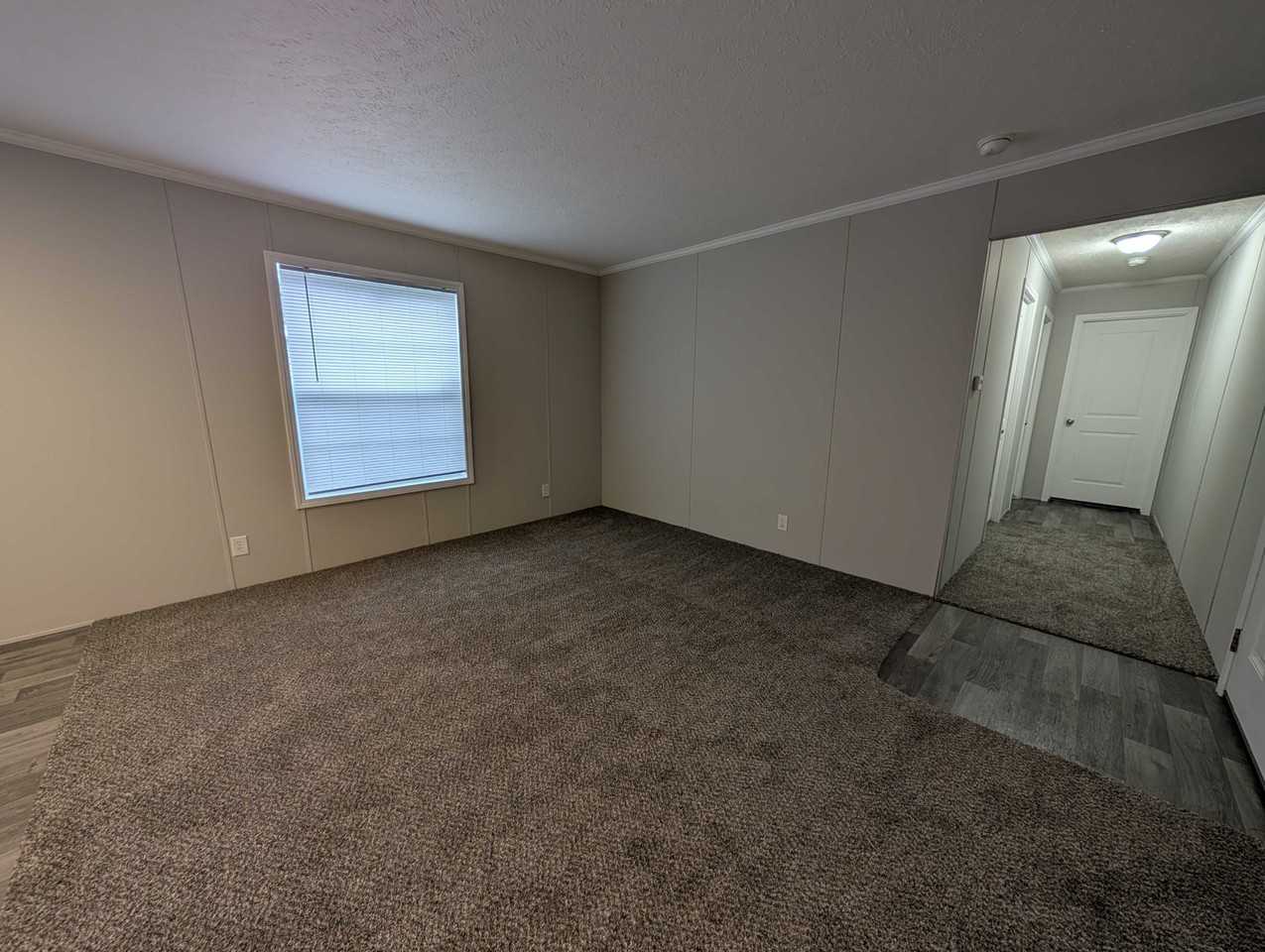 16218 Frontenac Ave #162 - Photo 2 of 33