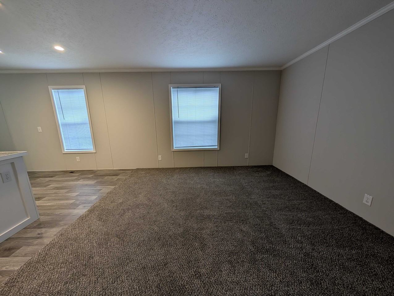 16218 Frontenac Ave #162 - Photo 4 of 33