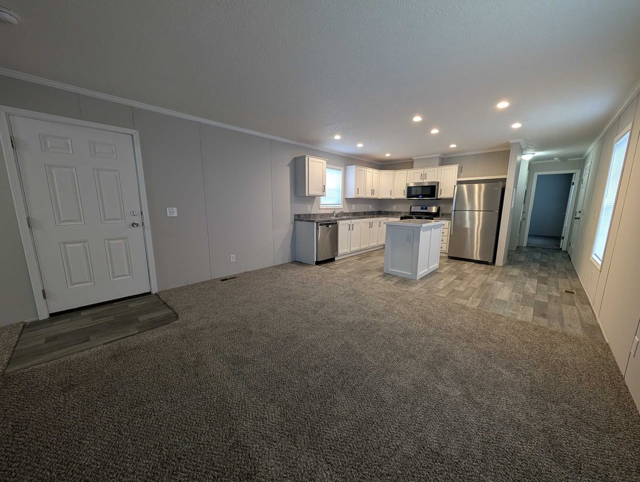16218 Frontenac Ave #162 - Photo 6 of 33
