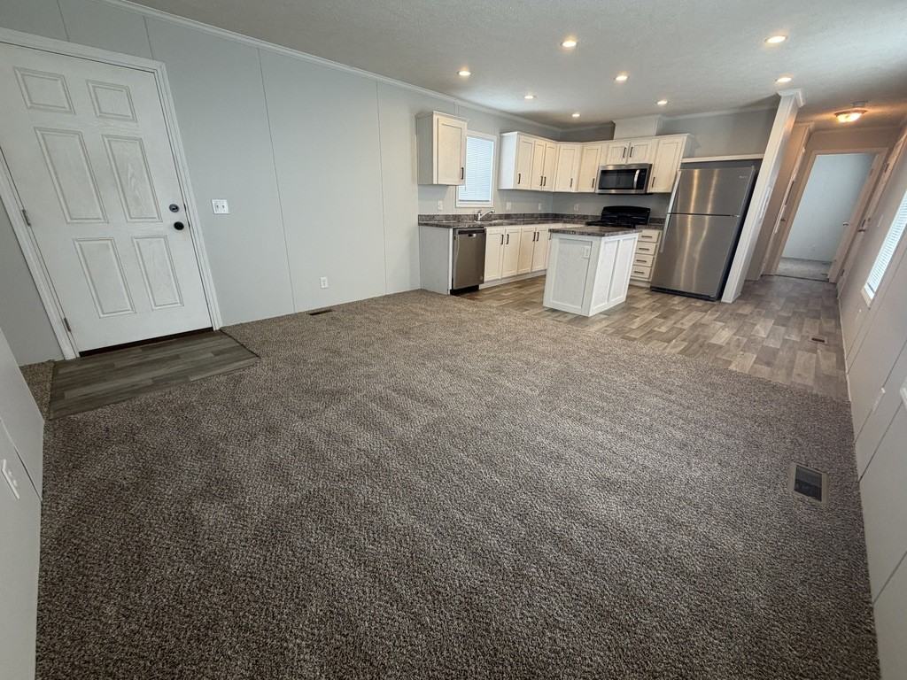 38060 Leverette Ave #435 - Photo 5 of 25
