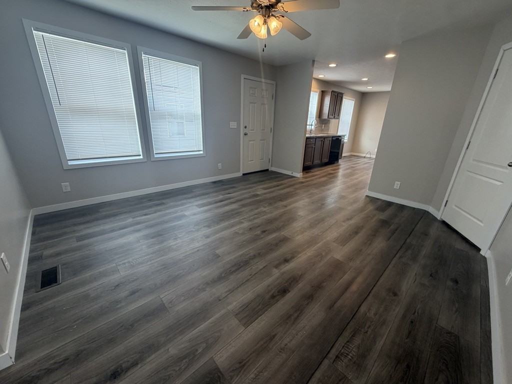 38089 Marlene Dr #581 - Photo 3 of 25