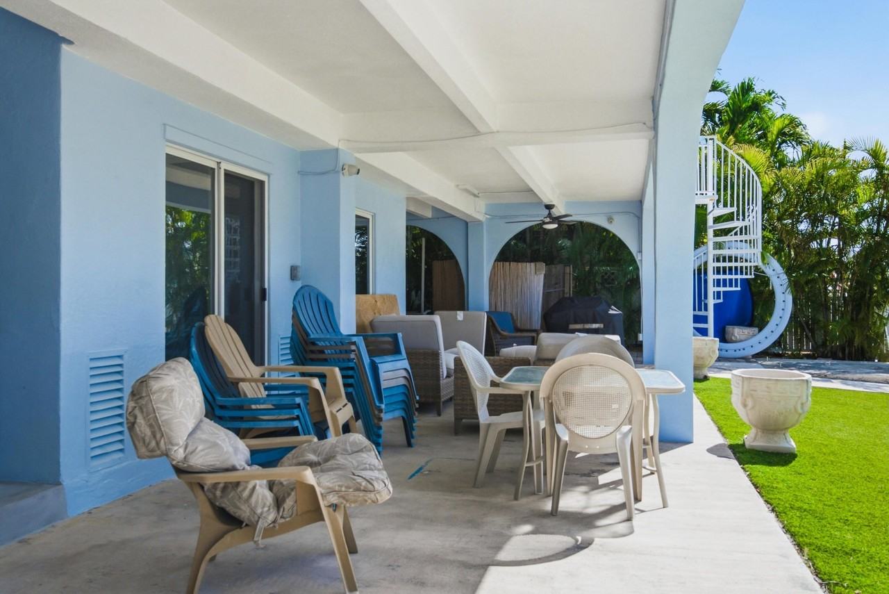 138 N Indies Dr #B - Photo 7 of 32