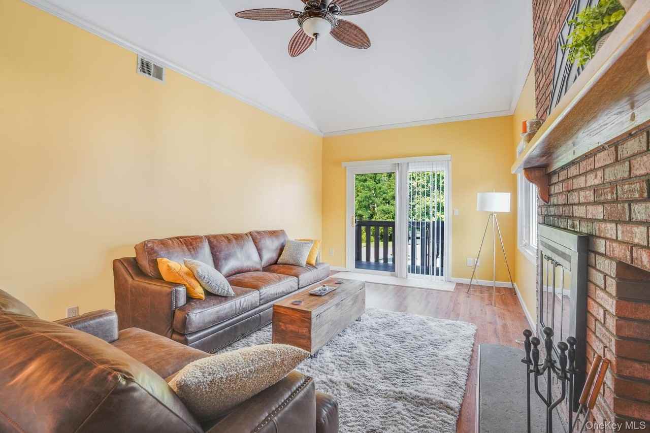 125 Stringham Rd #28 - Photo 5 of 20