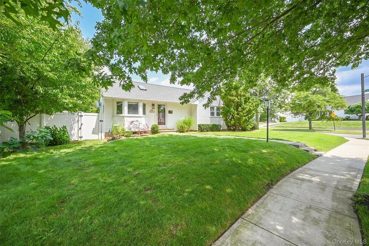 5 Cheshire Ave - Photo 2 of 26