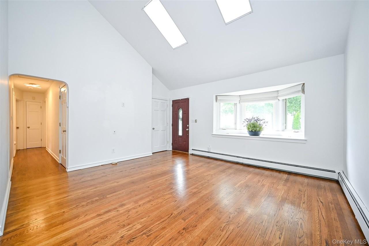 5 Cheshire Ave - Photo 5 of 26