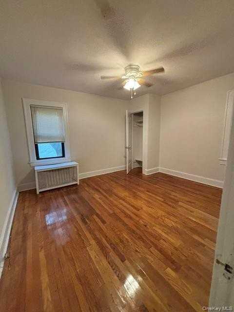 44 Oakwood Rd #1E - Photo 3 of 10