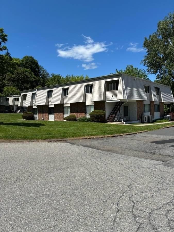 705 Cortland Dr #7E - Photo 2 of 14