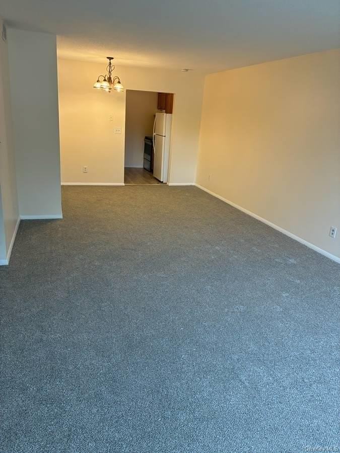 705 Cortland Dr #7E - Photo 4 of 14