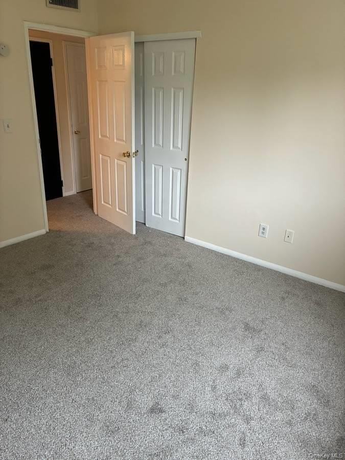 705 Cortland Dr #7E - Photo 6 of 14