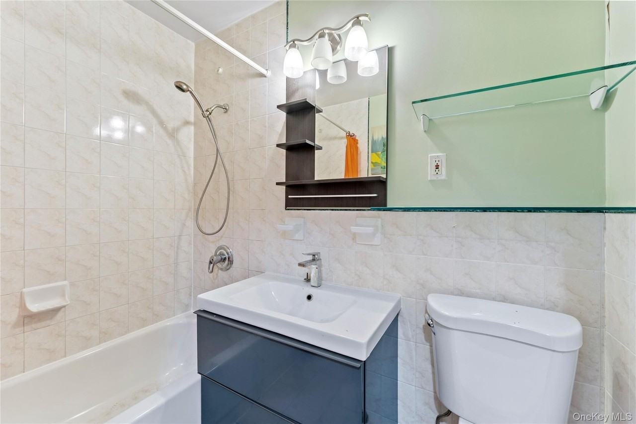 3101 42nd St - Photo 5 of 6