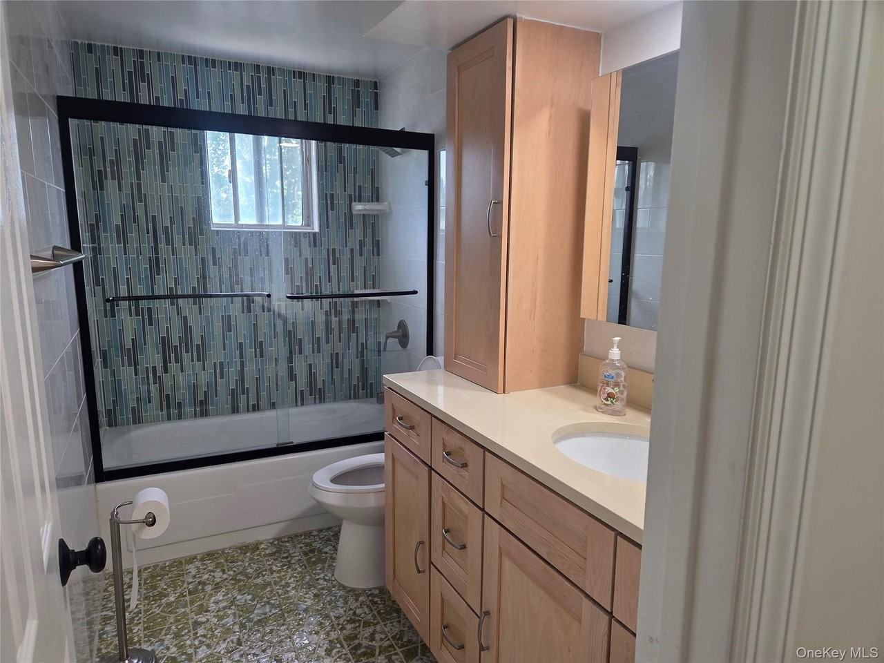 14 Brian Dr - Photo 5 of 10