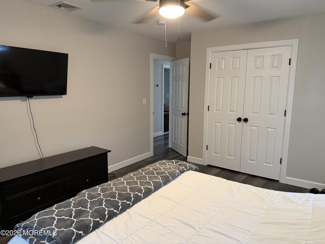 2305 Oak Tree Rd - Photo 6 of 16