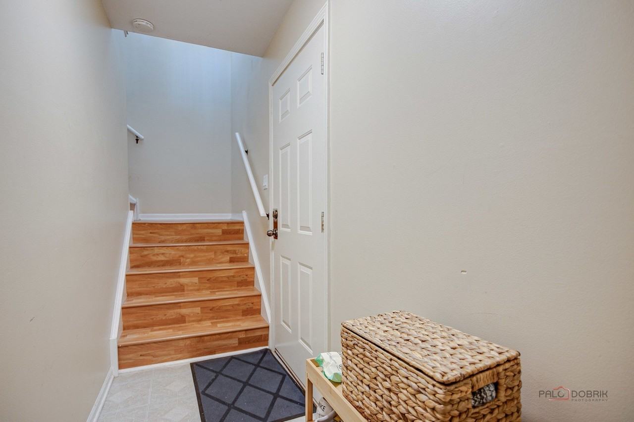 1401 Orleans Dr #1401 - Photo 4 of 30