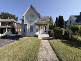 featured image of 370 Bent St #3