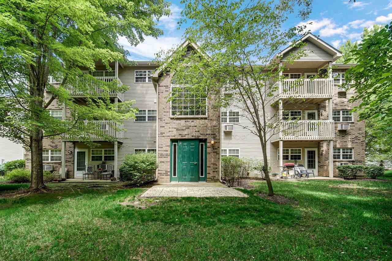 300 Cunat Blvd #2C