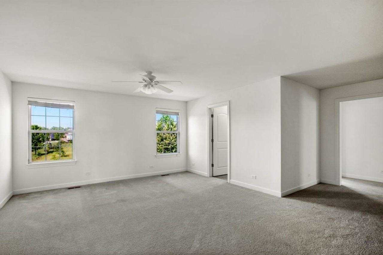 23590 N Sanctuary Club Dr - Photo 3 of 26
