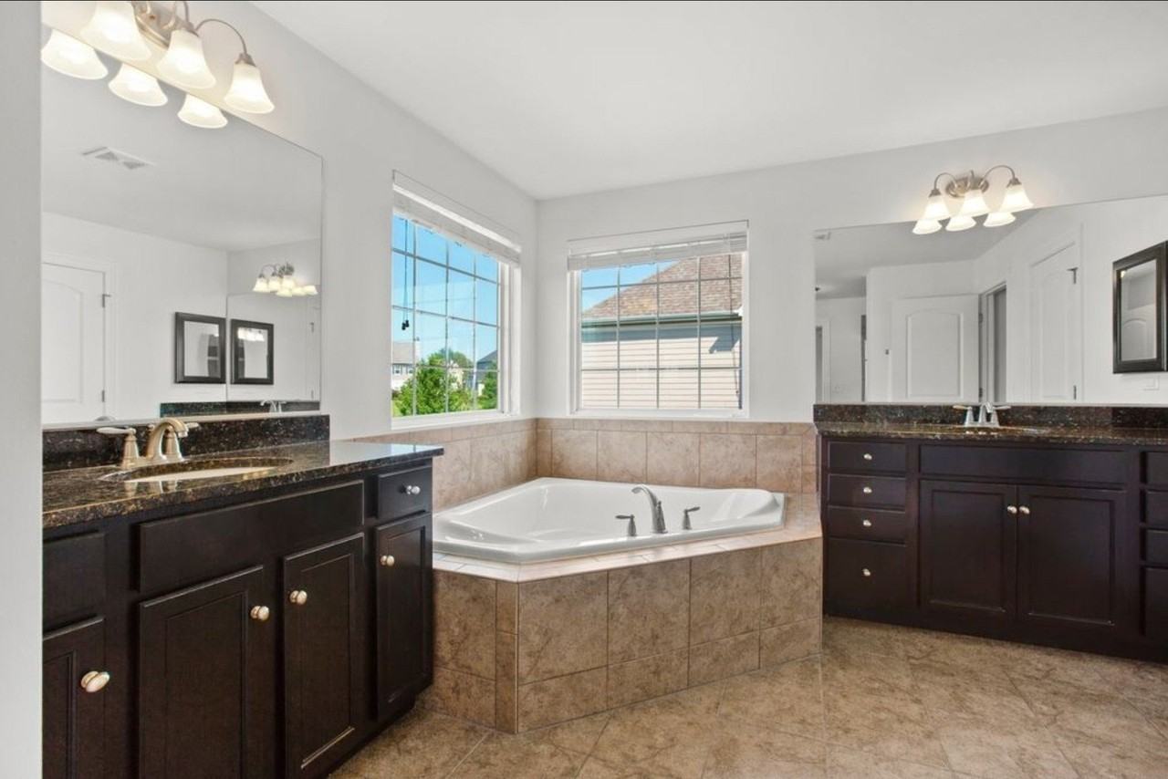 23590 N Sanctuary Club Dr - Photo 7 of 26