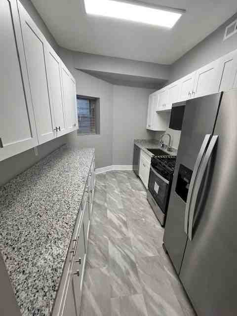 926 W Belle Plaine Ave #1W - Photo 5 of 25
