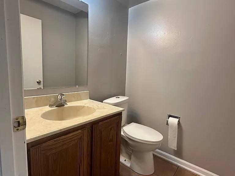 1741 Bell Dr - Photo 3 of 19