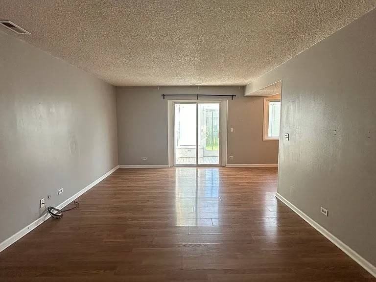 1741 Bell Dr - Photo 4 of 19