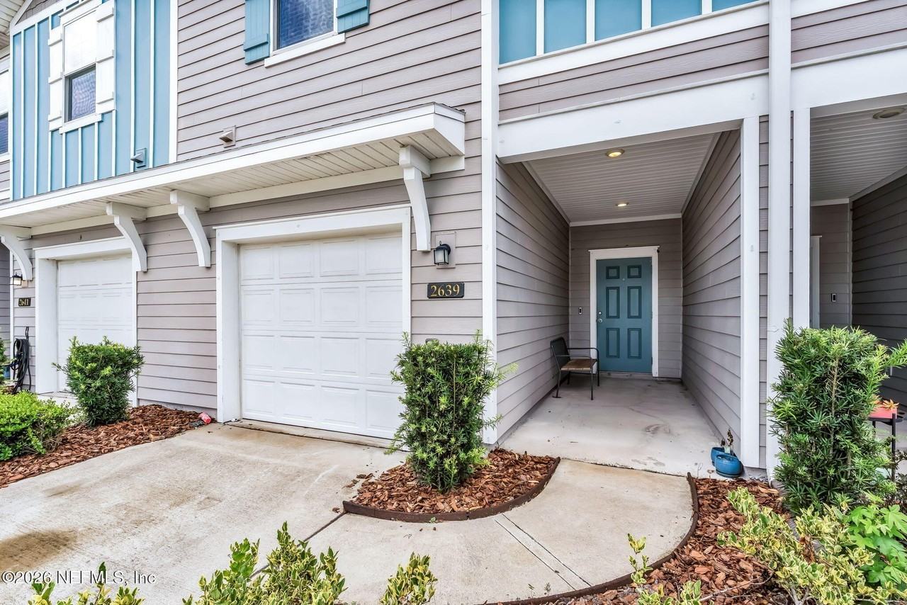 2639 Sandy Dune Dr - Photo 2 of 26