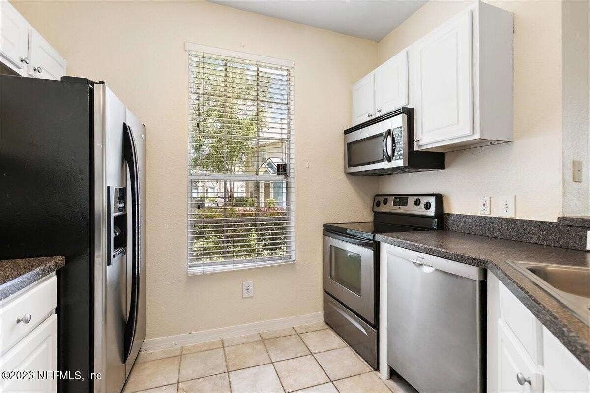 13703 Richmond Park Dr N #2103 - Photo 6 of 18