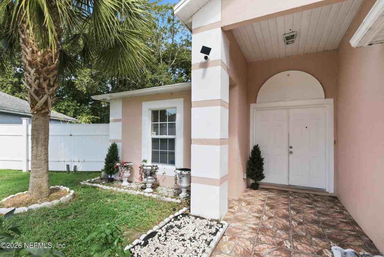 2656 Lantana Lakes Dr E - Photo 2 of 25