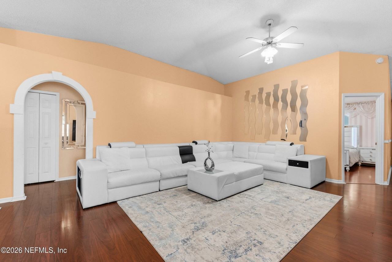 2656 Lantana Lakes Dr E - Photo 4 of 25