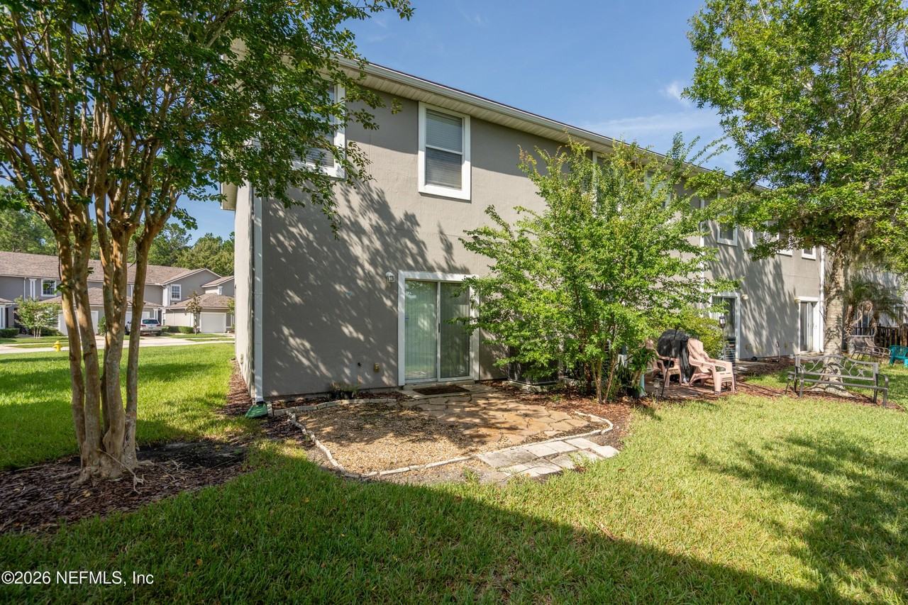 313 Scrub Jay Dr - Photo 3 of 43