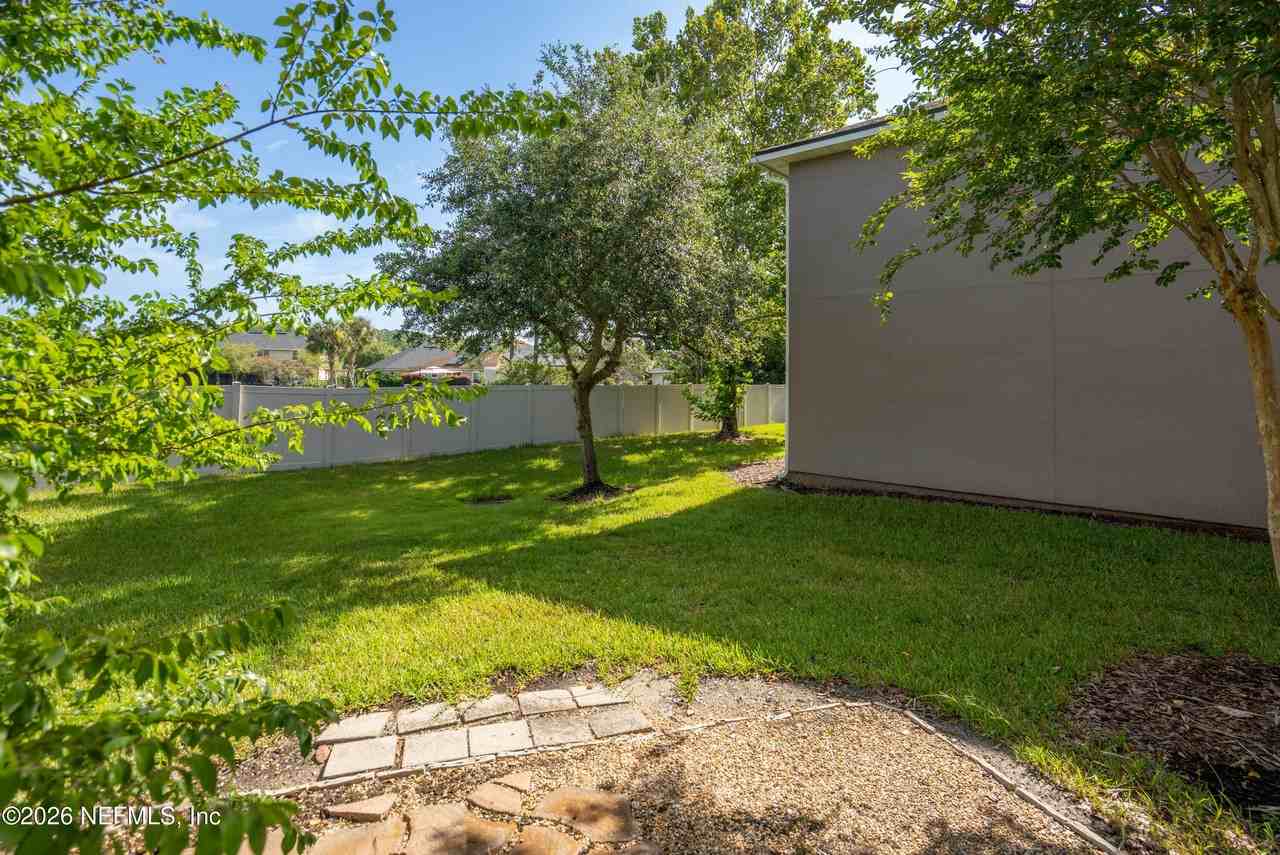 313 Scrub Jay Dr - Photo 4 of 43