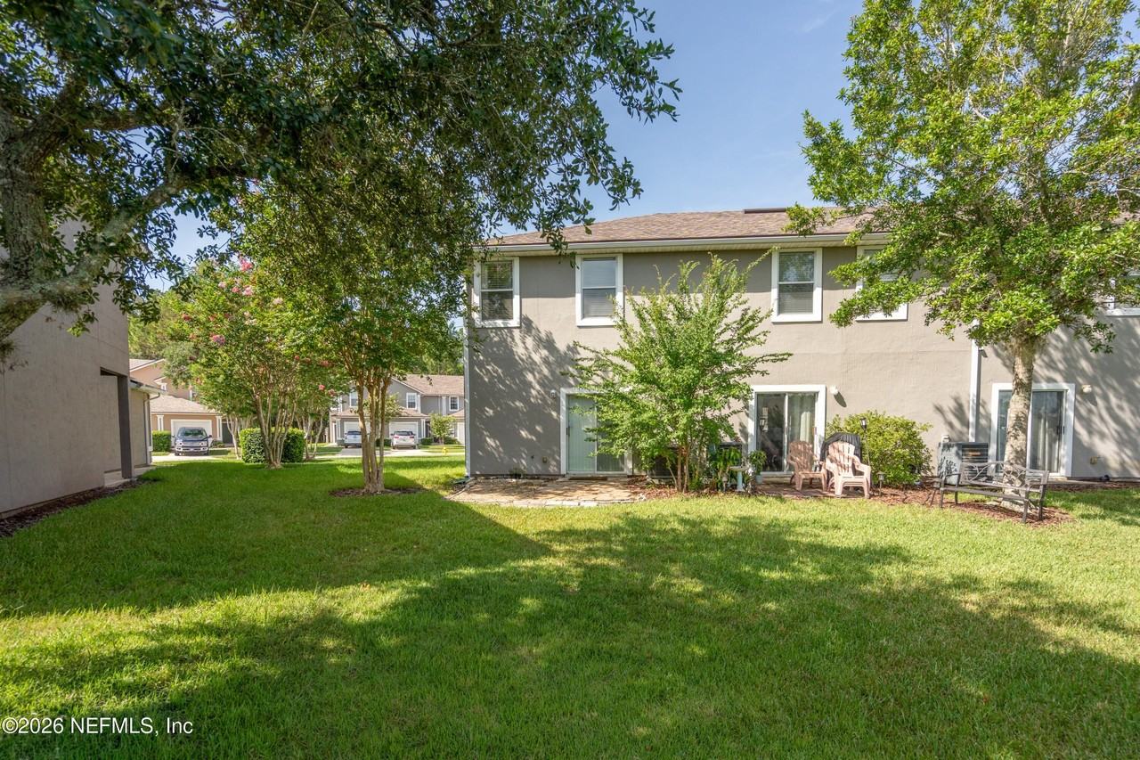 313 Scrub Jay Dr - Photo 5 of 43